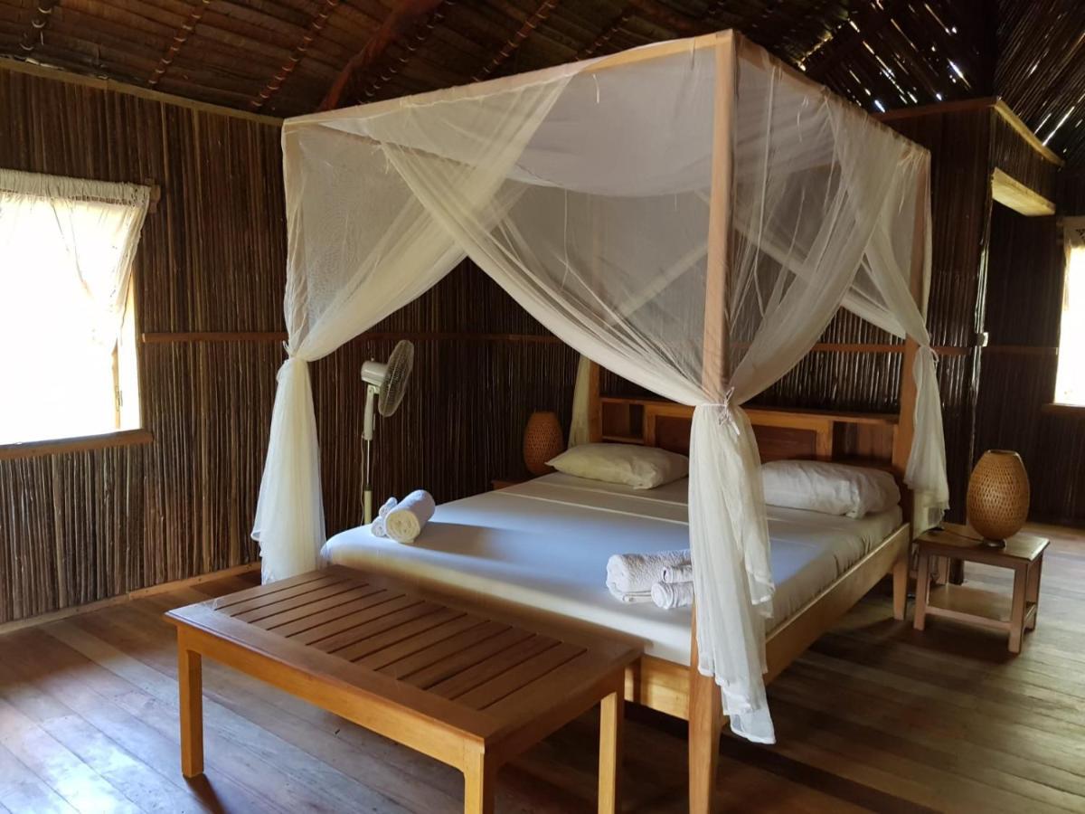 Emeraude Lodge Андилана Экстерьер фото