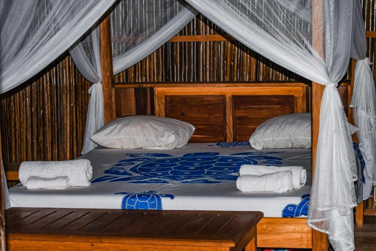 Emeraude Lodge Андилана Экстерьер фото