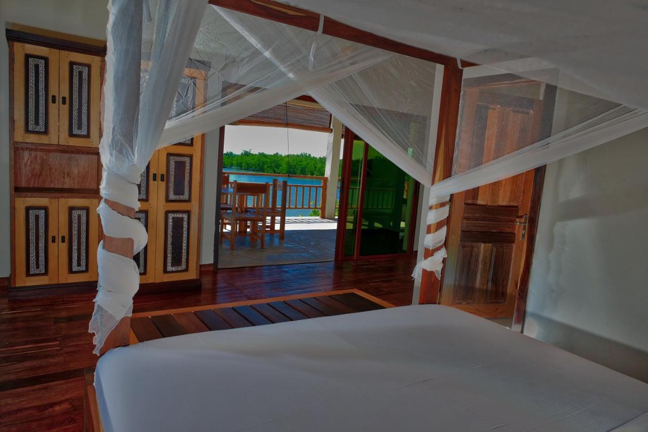 Emeraude Lodge Андилана Экстерьер фото